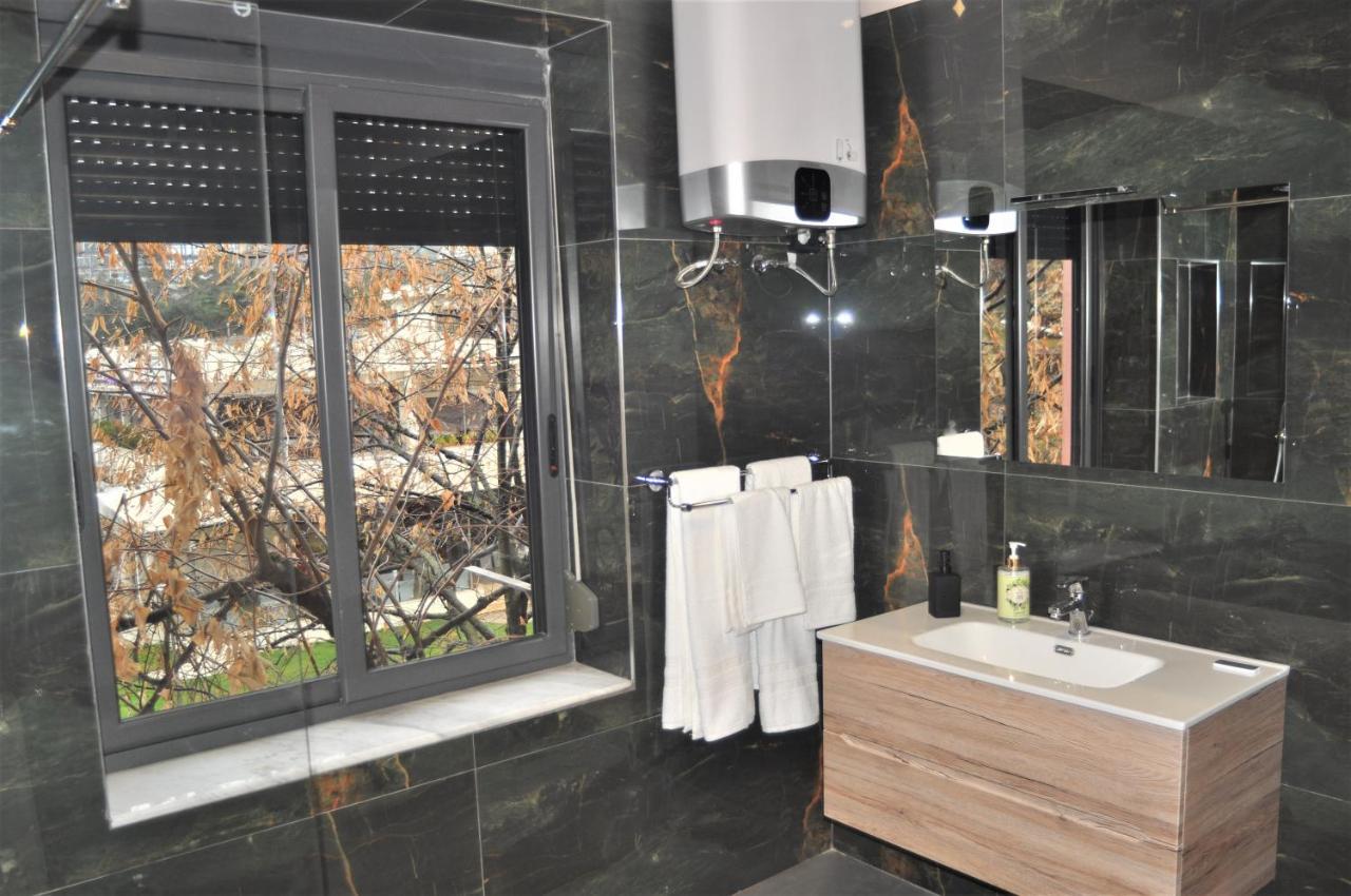 Bliri Executive Suite 地拉那 外观 照片