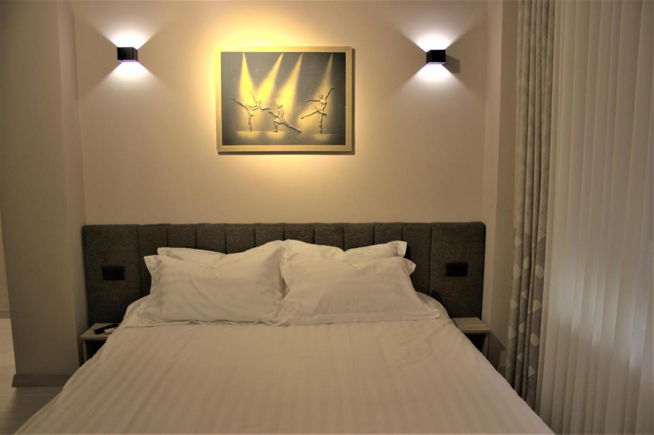 Bliri Executive Suite 地拉那 外观 照片